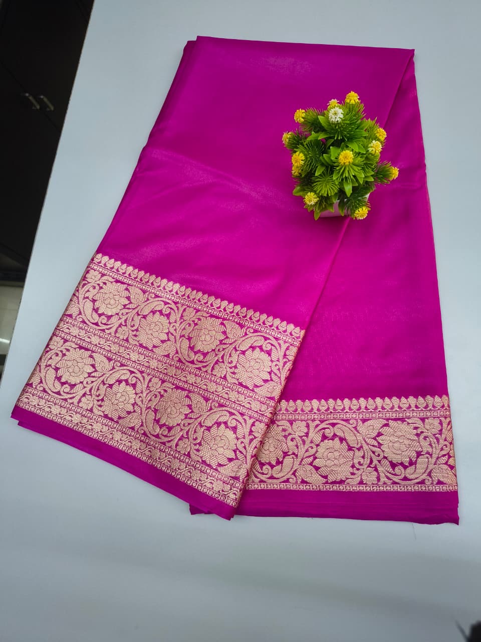Banarasi floral double border silk saree