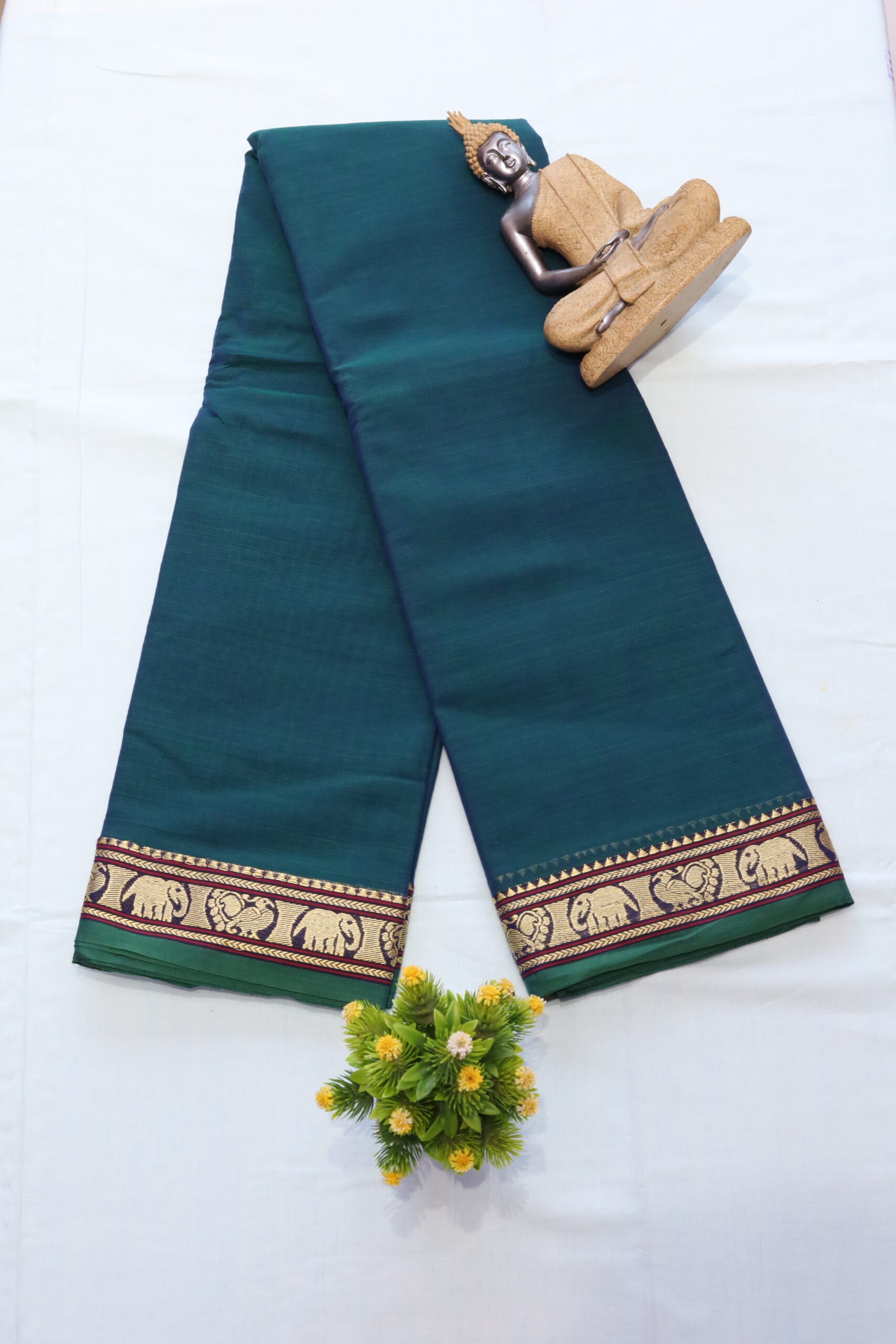 Gaja Annapakshi zariborder Narayanpettu Sarees