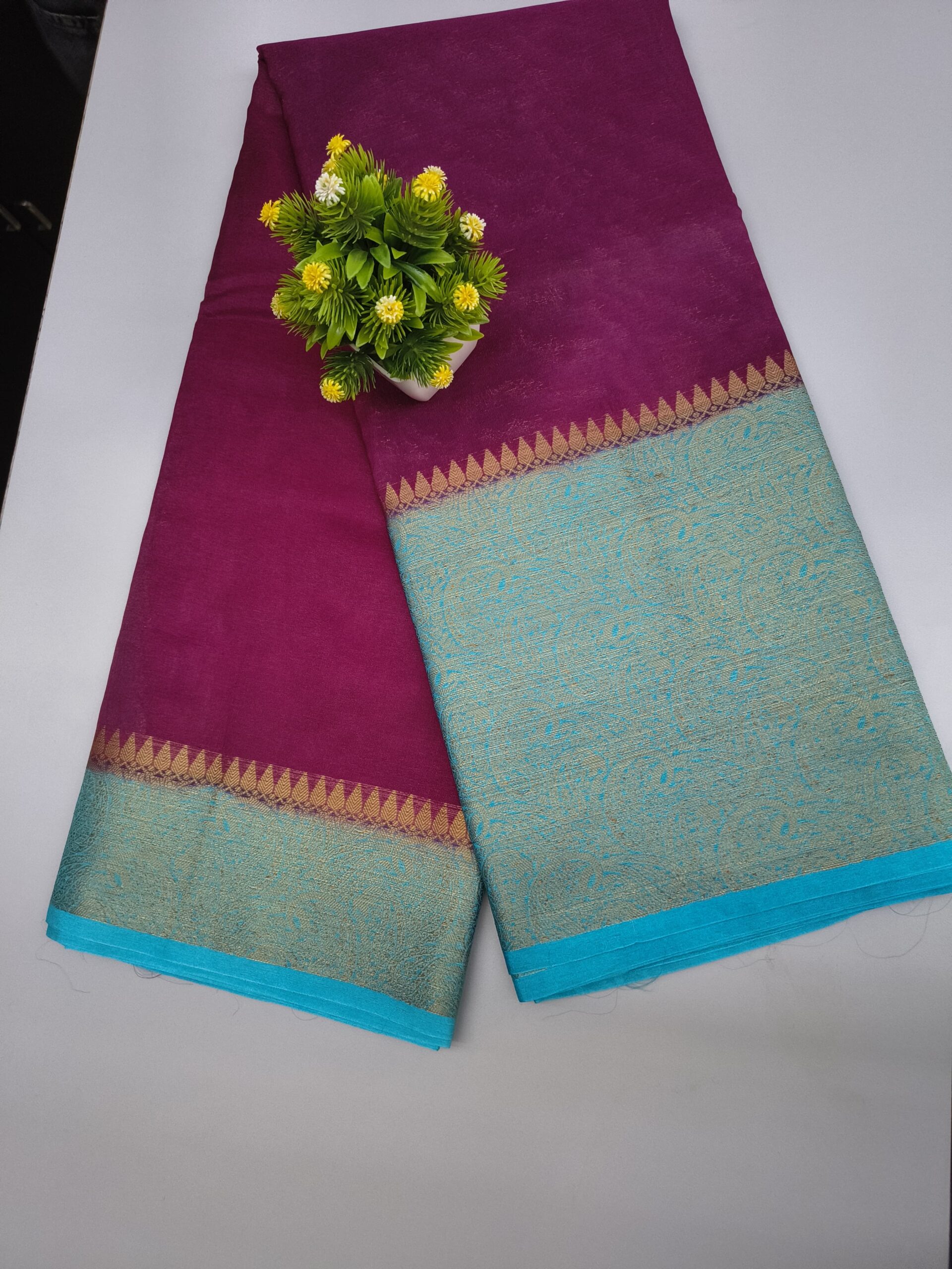 Silk chinon saree